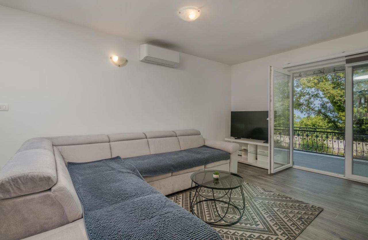 Apartment Diva Sveti Vid-Miholjice Dış mekan fotoğraf