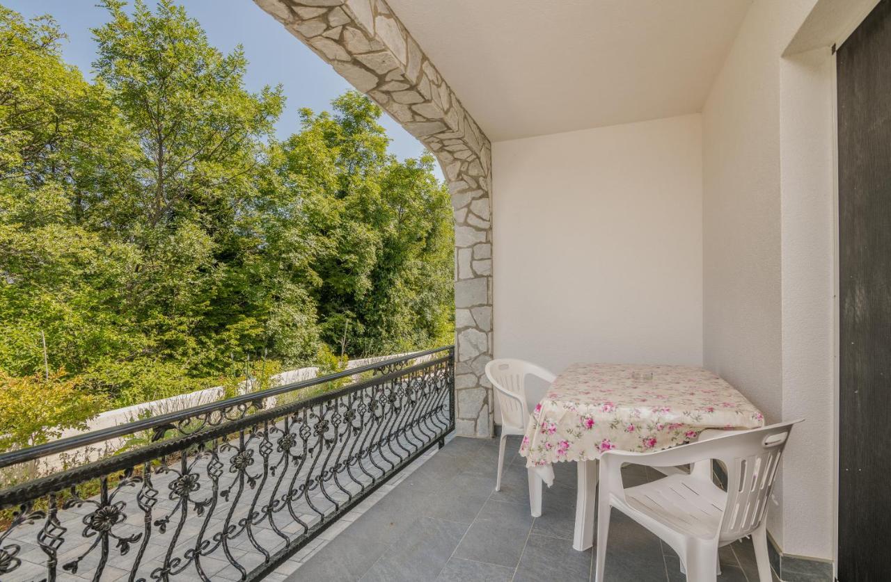 Apartment Diva Sveti Vid-Miholjice Dış mekan fotoğraf